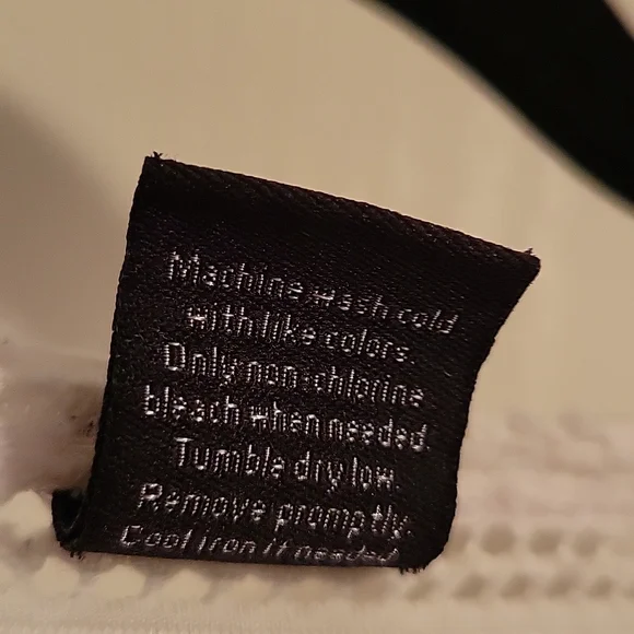 APT 9 Lace Beach Cover-up - Picture 4 of 8